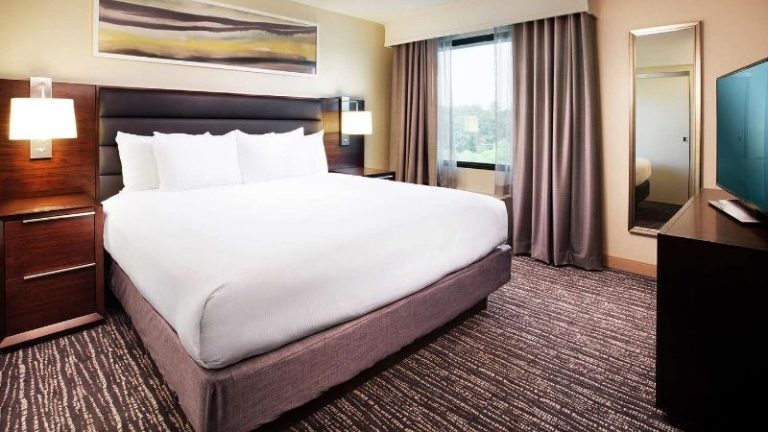 DoubleTree by Hilton Hotel Columbia