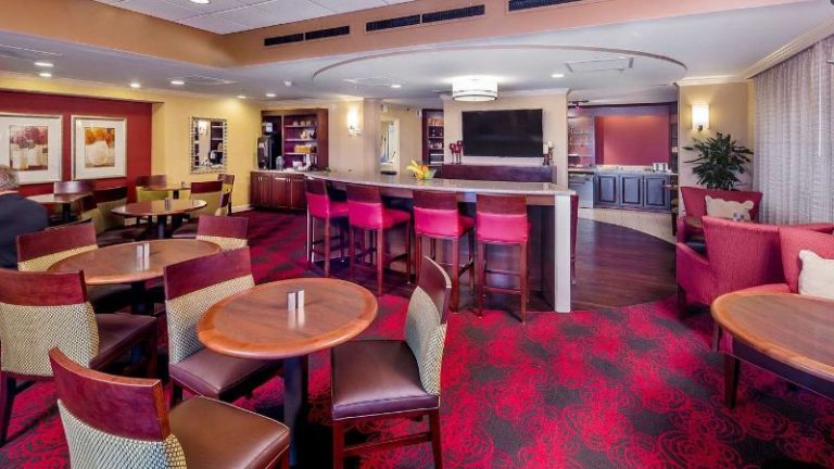 DoubleTree by Hilton Hotel Columbia