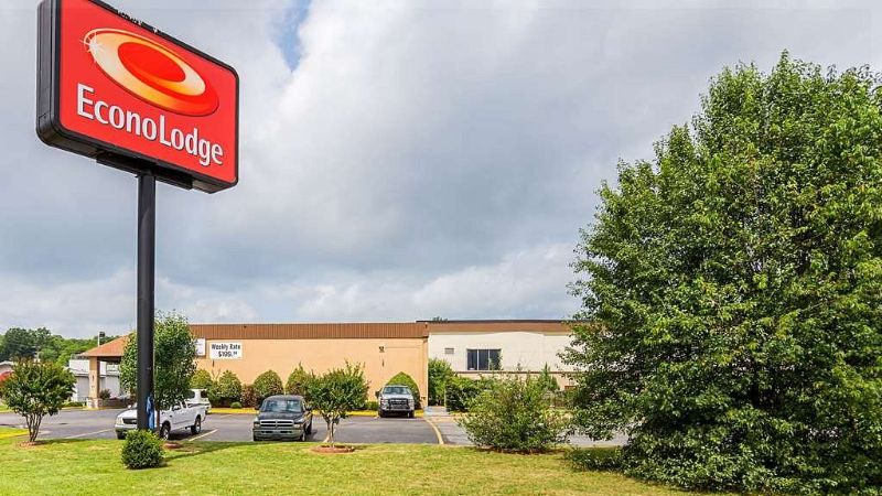 Econo Lodge Jacksonville Near Little Rock Air Force Base, room with private jacuzzi, photo 5