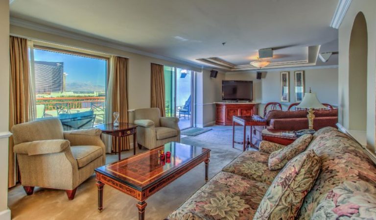 Embassy Suites by Hilton Convention Center Las Vegas