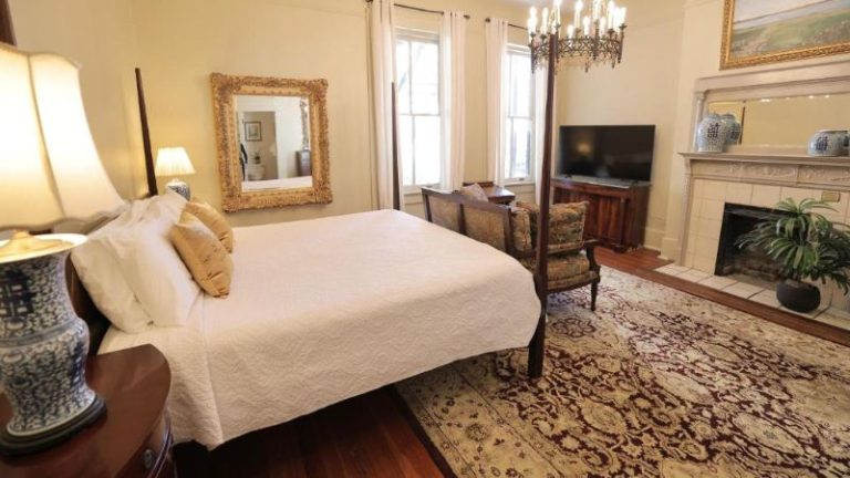 Foley House Inn