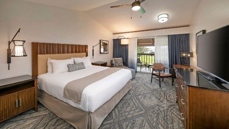 Half Moon Bay Lodge