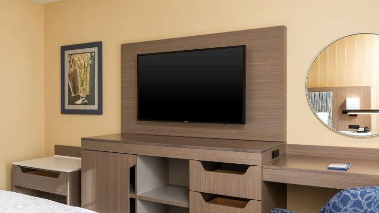 Hampton Inn Holland