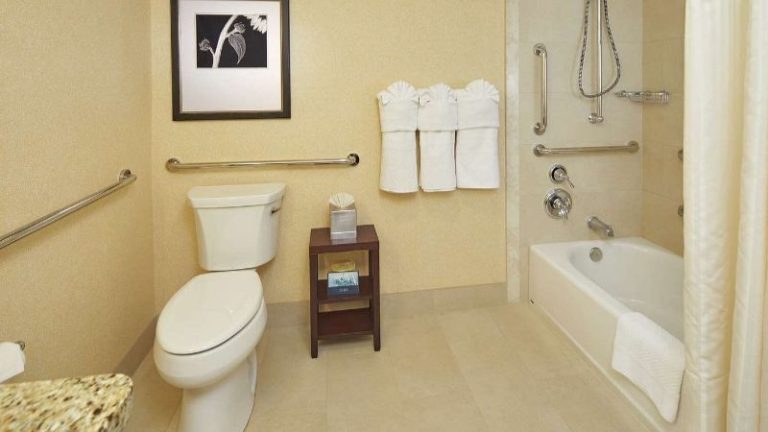 Hilton Raleigh North Hills