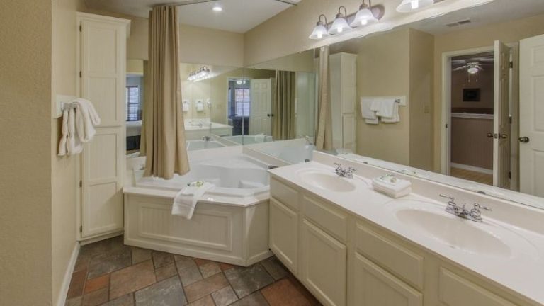 Holiday Inn Club Vacations Villages Resort Lake Palestine, an IHG Hotel
