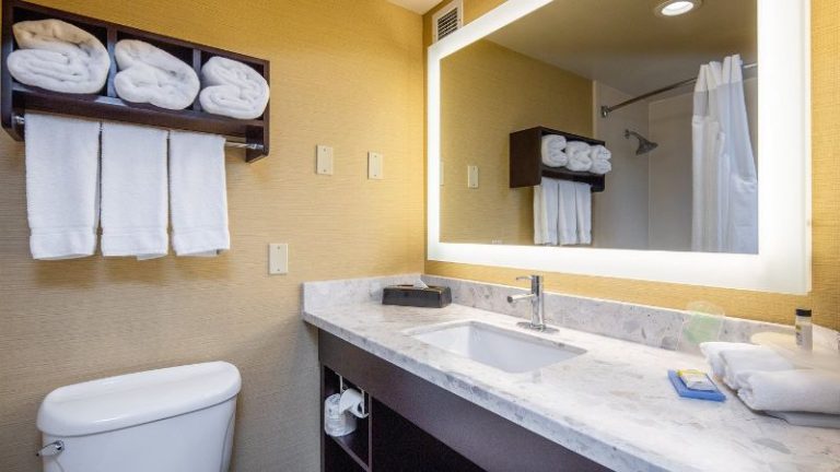 Holiday Inn Express Castro Valley