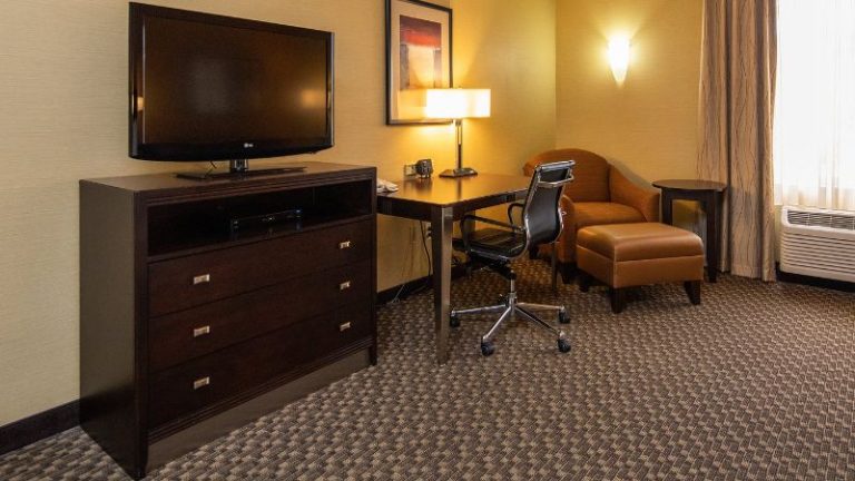 Holiday Inn Express Castro Valley