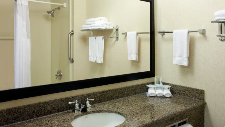 Holiday Inn Express San Francisco-Airport North, an IHG Hotel