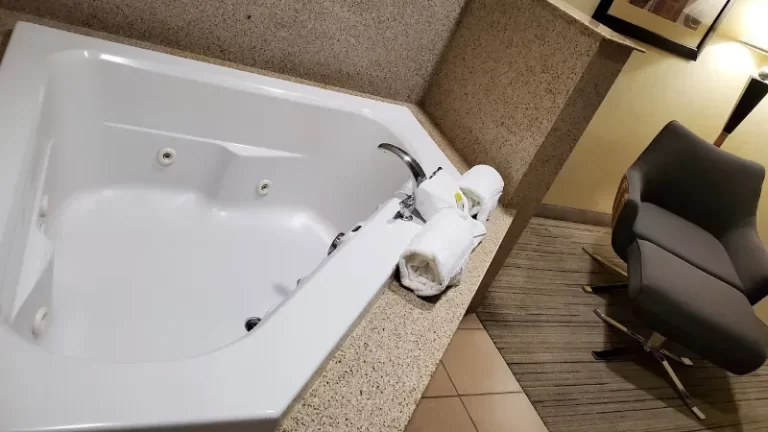 Holiday Inn Express & Suites Nampa – Idaho Center, an IHG Hotel