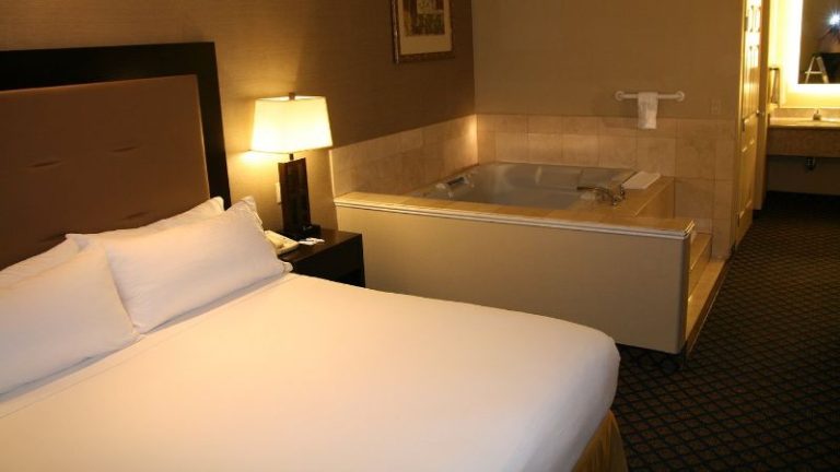 Holiday Inn Express & Suites San Pablo – Richmond Area, an IHG Hotel