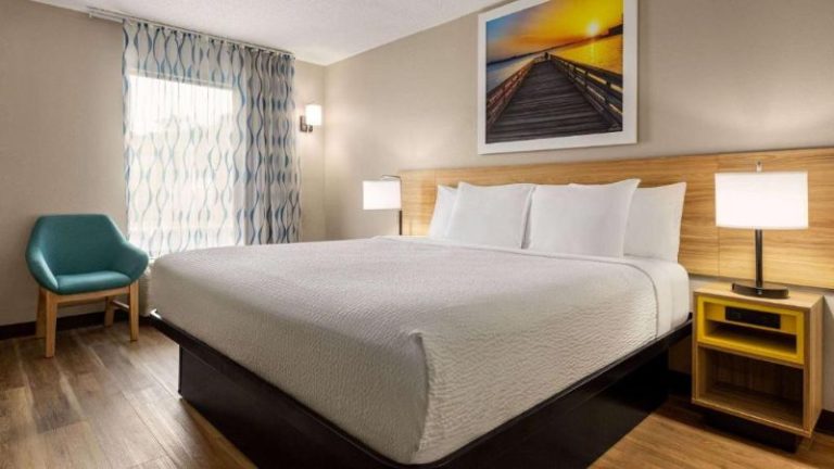 Hotel Barkley