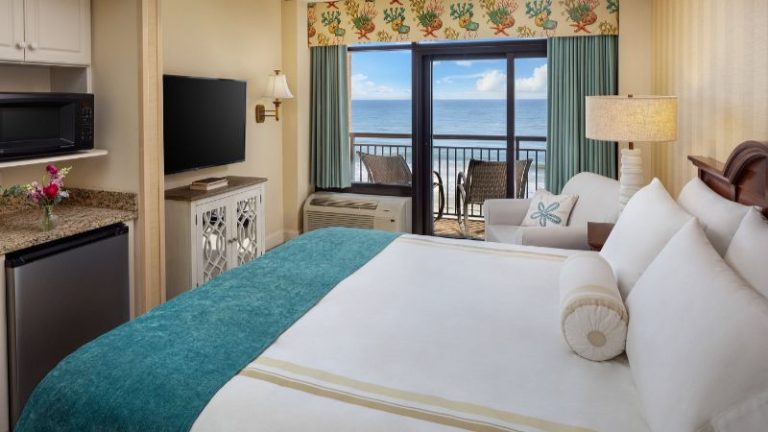 Island Vista Oceanfront Resort