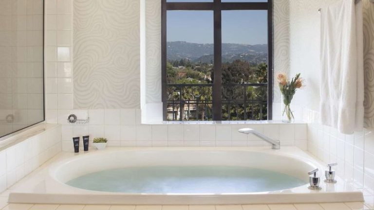 Juniper Hotel Cupertino Curio Collection By Hilton