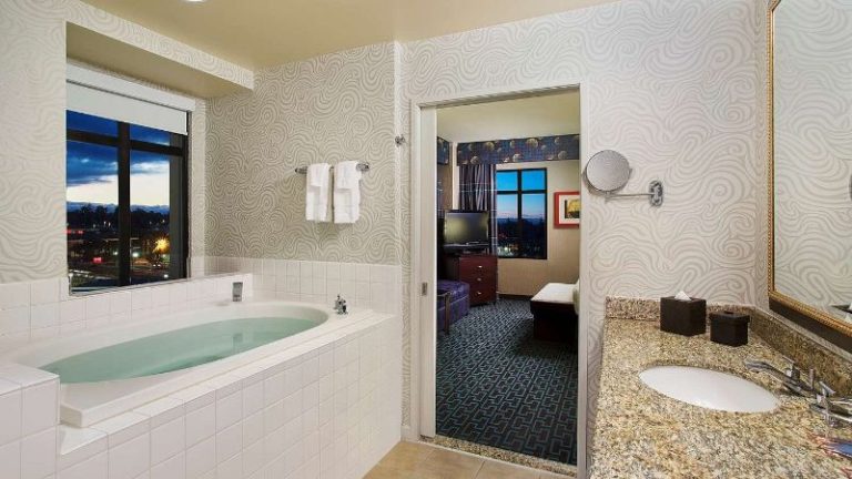 Juniper Hotel Cupertino Curio Collection By Hilton