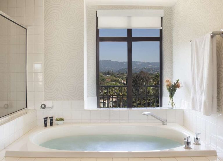 Juniper Hotel Cupertino Curio Collection By Hilton