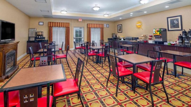 La Quinta Inn & Suites by Wyndham Macon West