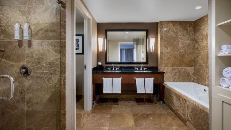 Macon Marriott City Center