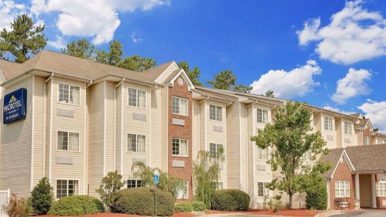 Microtel Inn & Suites by Wyndham Augusta Riverwatch