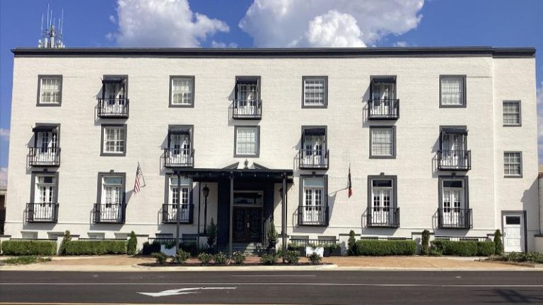 Old Capitol Inn