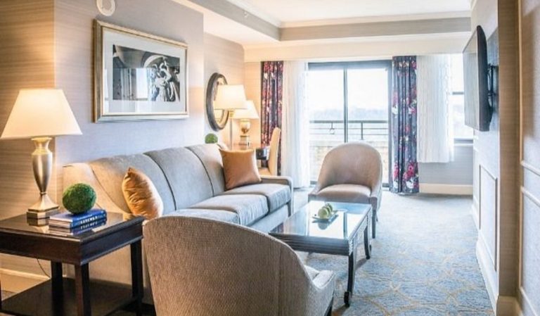 Omni Shoreham Hotel