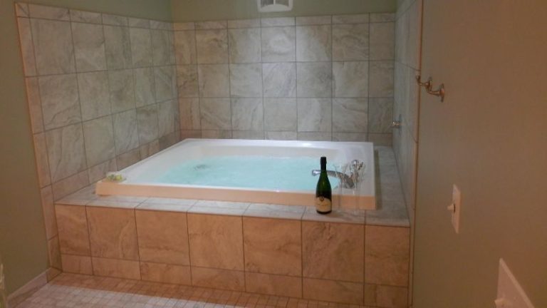 Pigeon Creek Inn