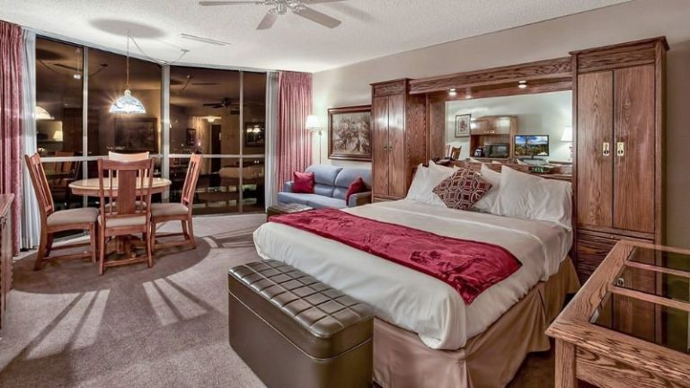 Plaza Resort Club Hotel