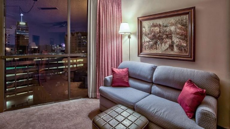 Plaza Resort Club Hotel