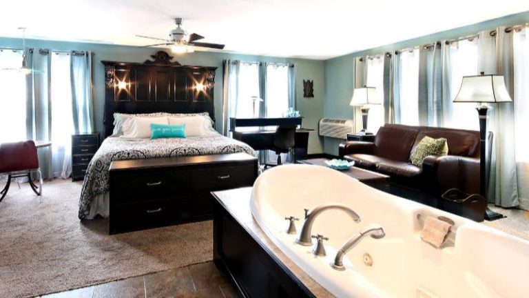PrairieSide Suites Bed & Breakfast