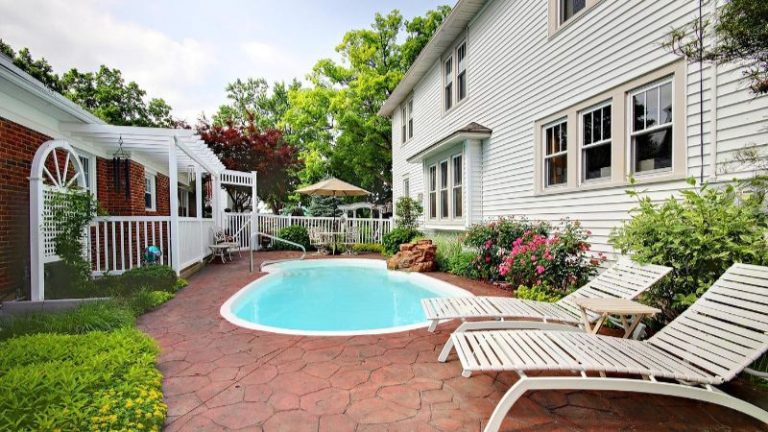 PrairieSide Suites Bed & Breakfast