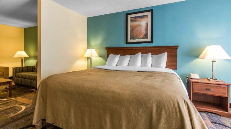 Quality Inn & Suites Memphis