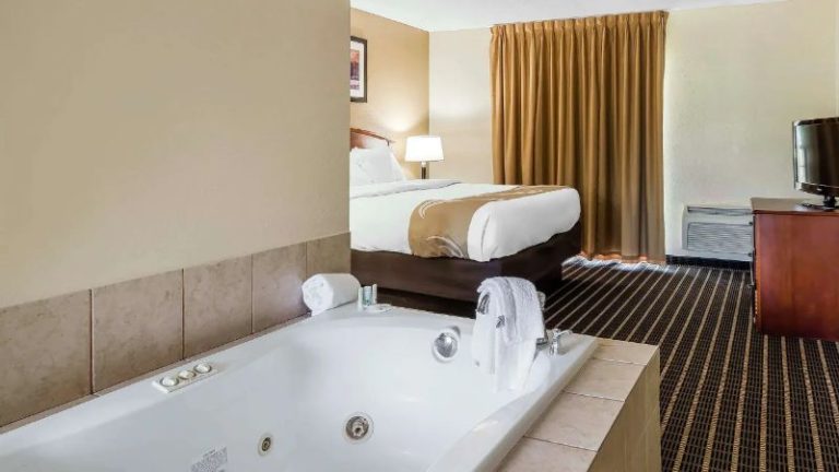 Quality Inn & Suites Sevierville – Pigeon Forge