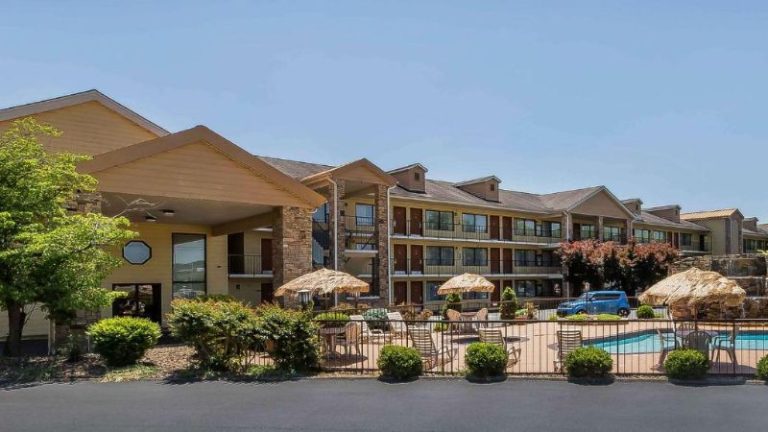 Quality Inn & Suites Sevierville – Pigeon Forge