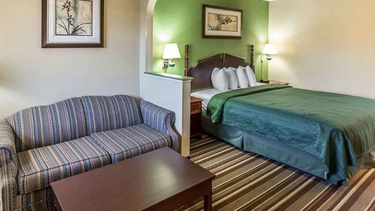 Quality Inn & Suites