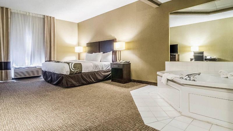 Quality Suites