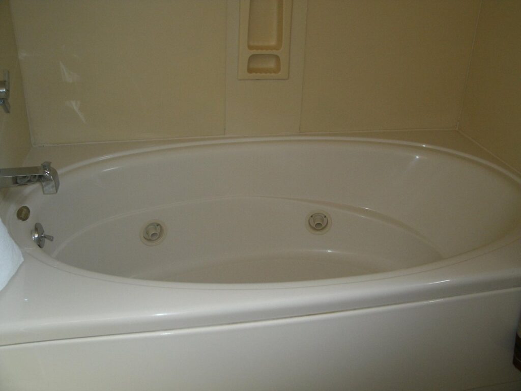 Rosedale Inn, room with private jacuzzi, photo 2