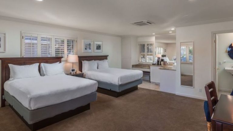 Saratoga Oaks Lodge