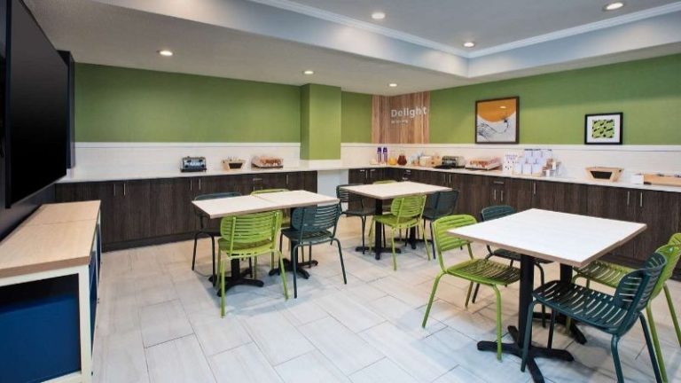 Spark By Hilton Walker Grand Rapids North