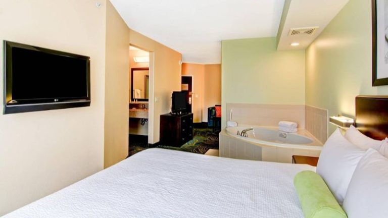 SpringHill Suites Erie
