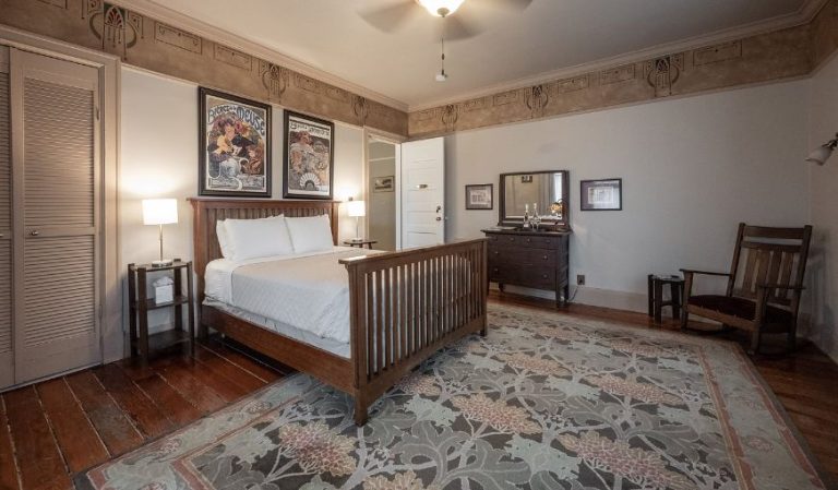 Stone Soup Inn