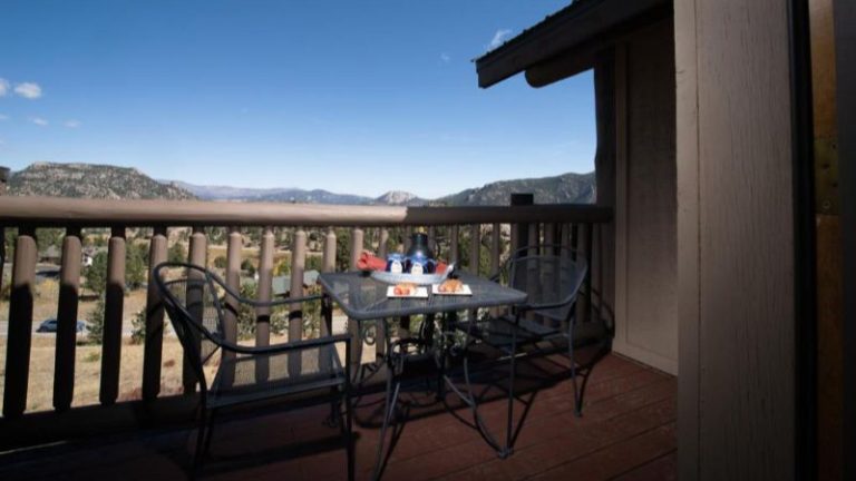 Taharaa Mountain Lodge