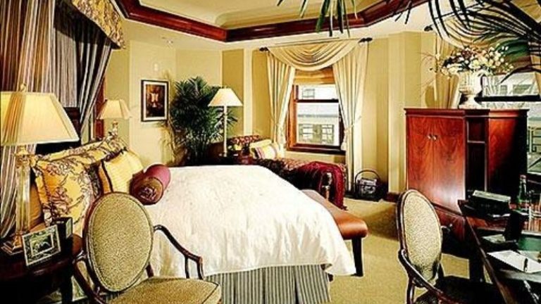 The Rose Hotel