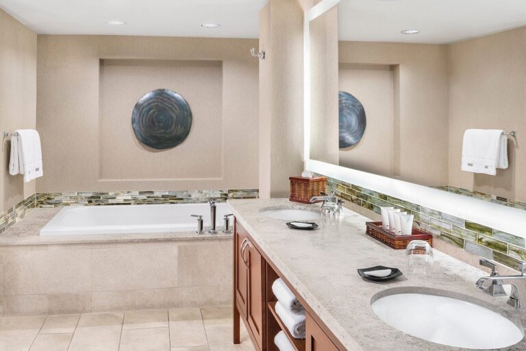 The Westin La Paloma Resort and Spa