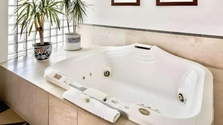 Weber’s Boutique Hotel