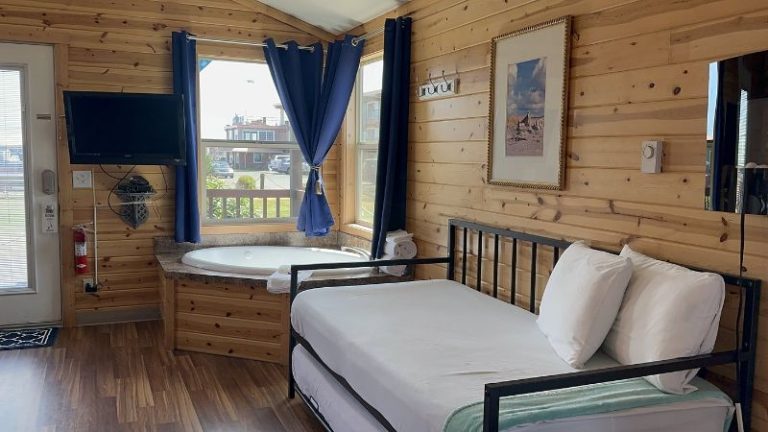 Westport Inn