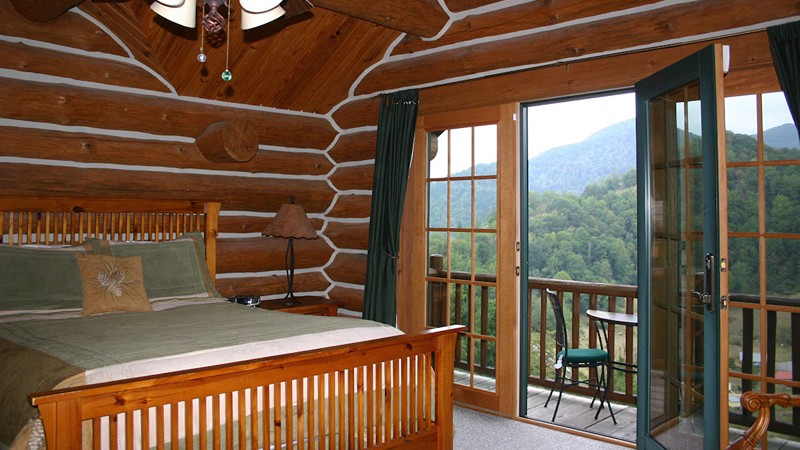 Wildberry Lodge, room with private jacuzzi, photo 4