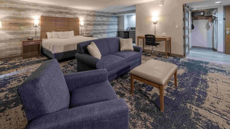 MCM Elegante Hotel – Odessa