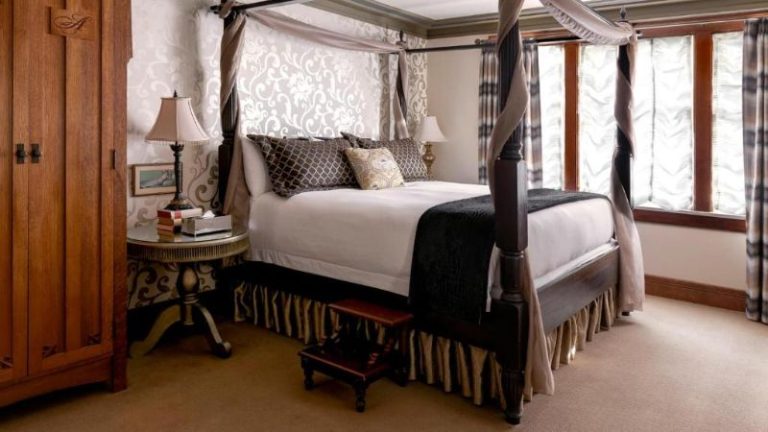 Abigail’s Hotel
