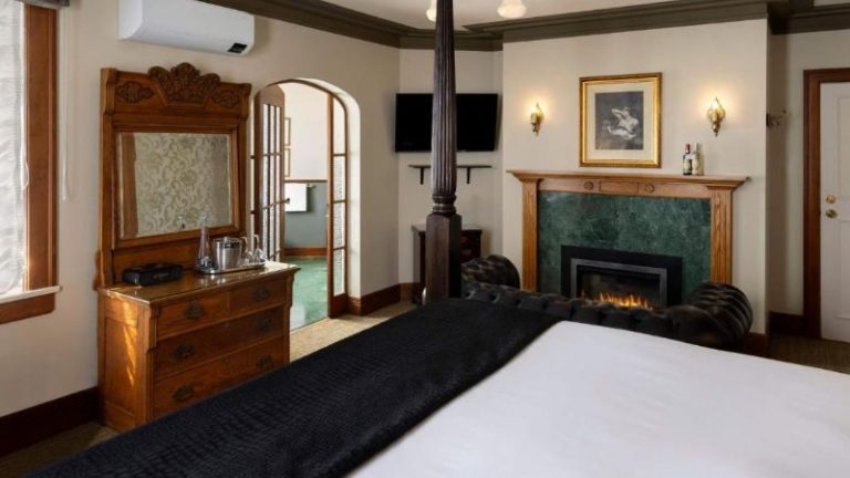 Abigail’s Hotel