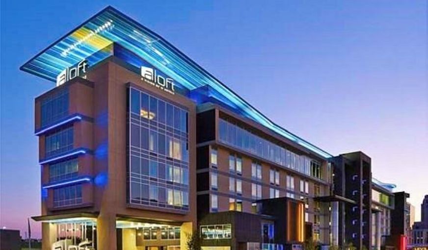 Aloft Oklahoma City Downtown – Bricktown, room with private jacuzzi, photo 6