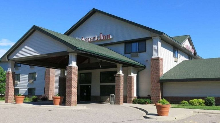 AmericInn by Wyndham Mounds View Minneapolis